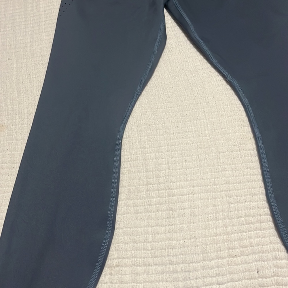 Kith - Picture 3 of 6